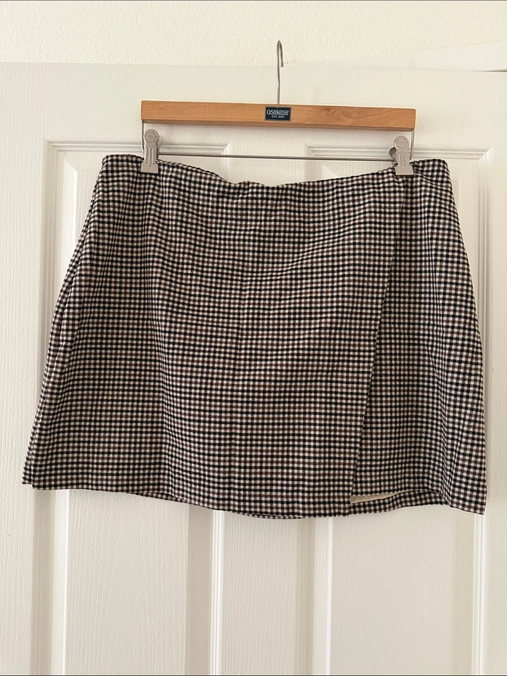 Old Navy Black & White Gingham Mini Skirt